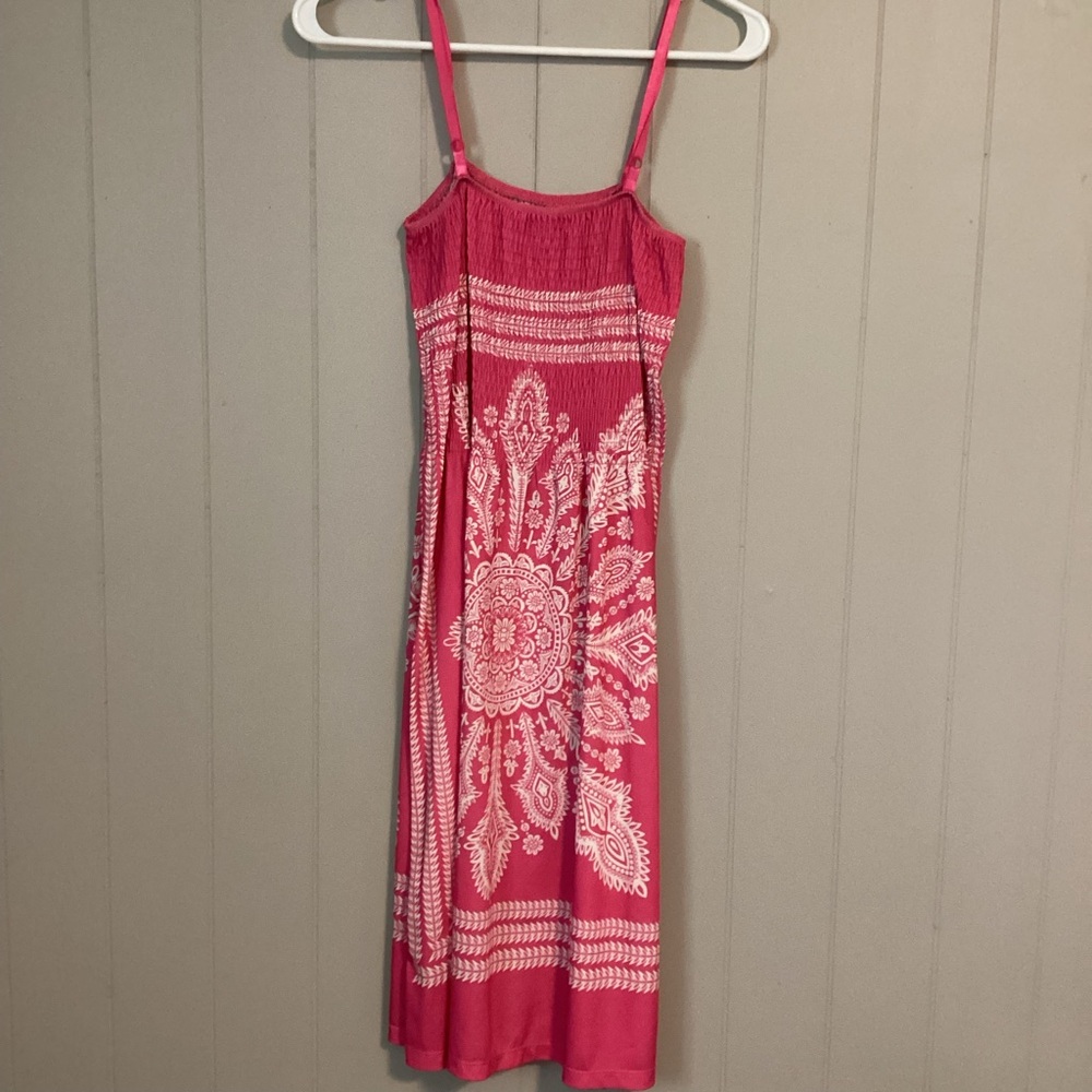 Source Unknown Pink and White Midi Dress